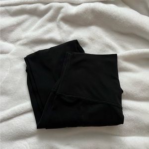 Lululemon - Aligns 25 inches in size 4